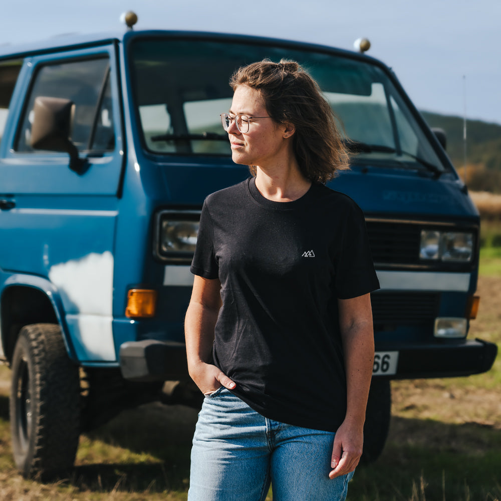 T-Shirt: Mountain - unisex